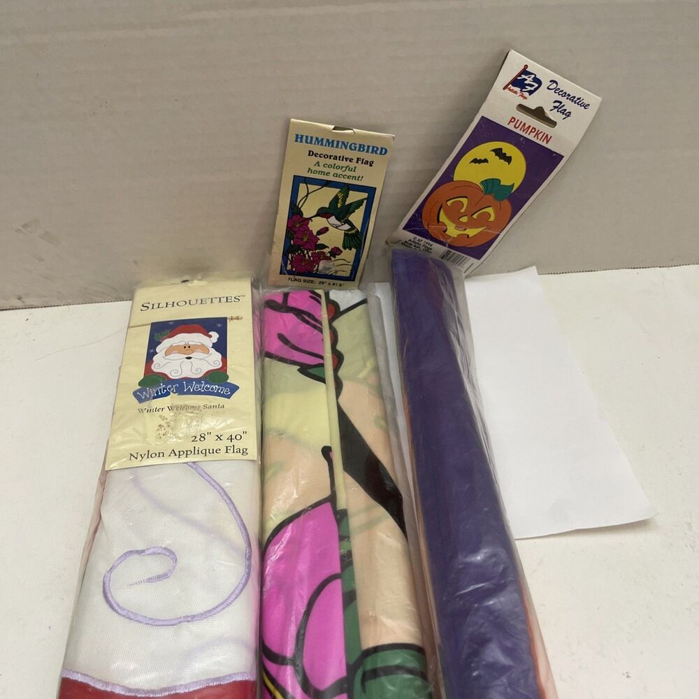 Lot Of 3 Vintage Decorative Flags About 29”x 40” NOS Pumpkin Santa Humming Bird - Picture 2 of 6